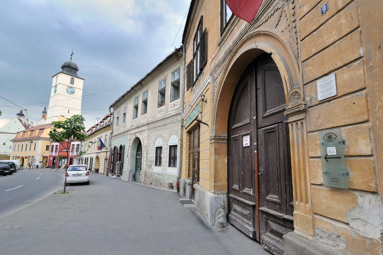 Apartment 9 - City Centre Hermannstadt Exterior foto